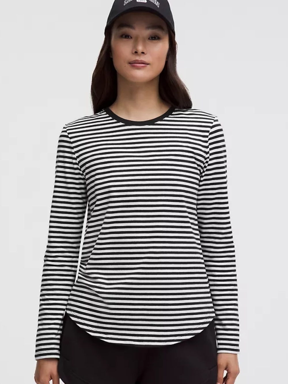 Lululemon Women’s Black & White Stripe Long-Sleeve Tee Size 10